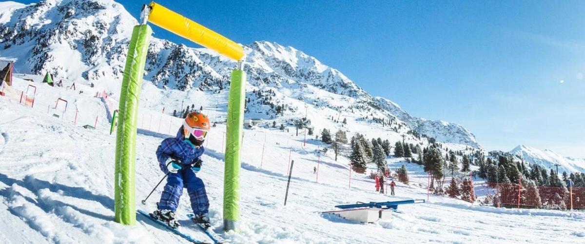 Austria Alpinhotel Ski In Ski Out An Der Edelweissbahn Obertauern Ngoại thất bức ảnh