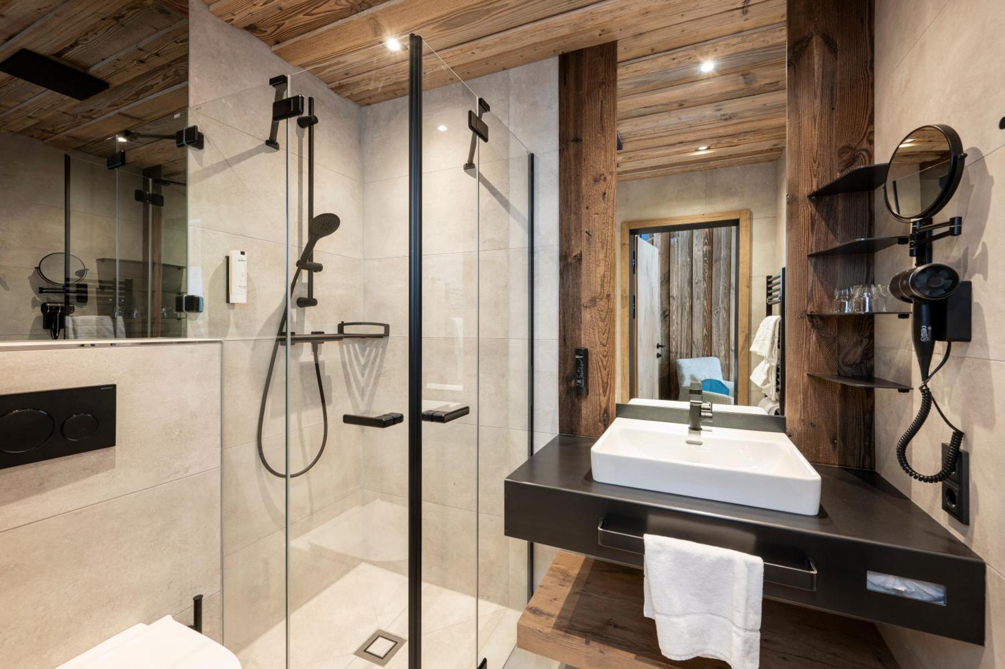 Austria Alpinhotel Ski In Ski Out An Der Edelweissbahn Obertauern Ngoại thất bức ảnh