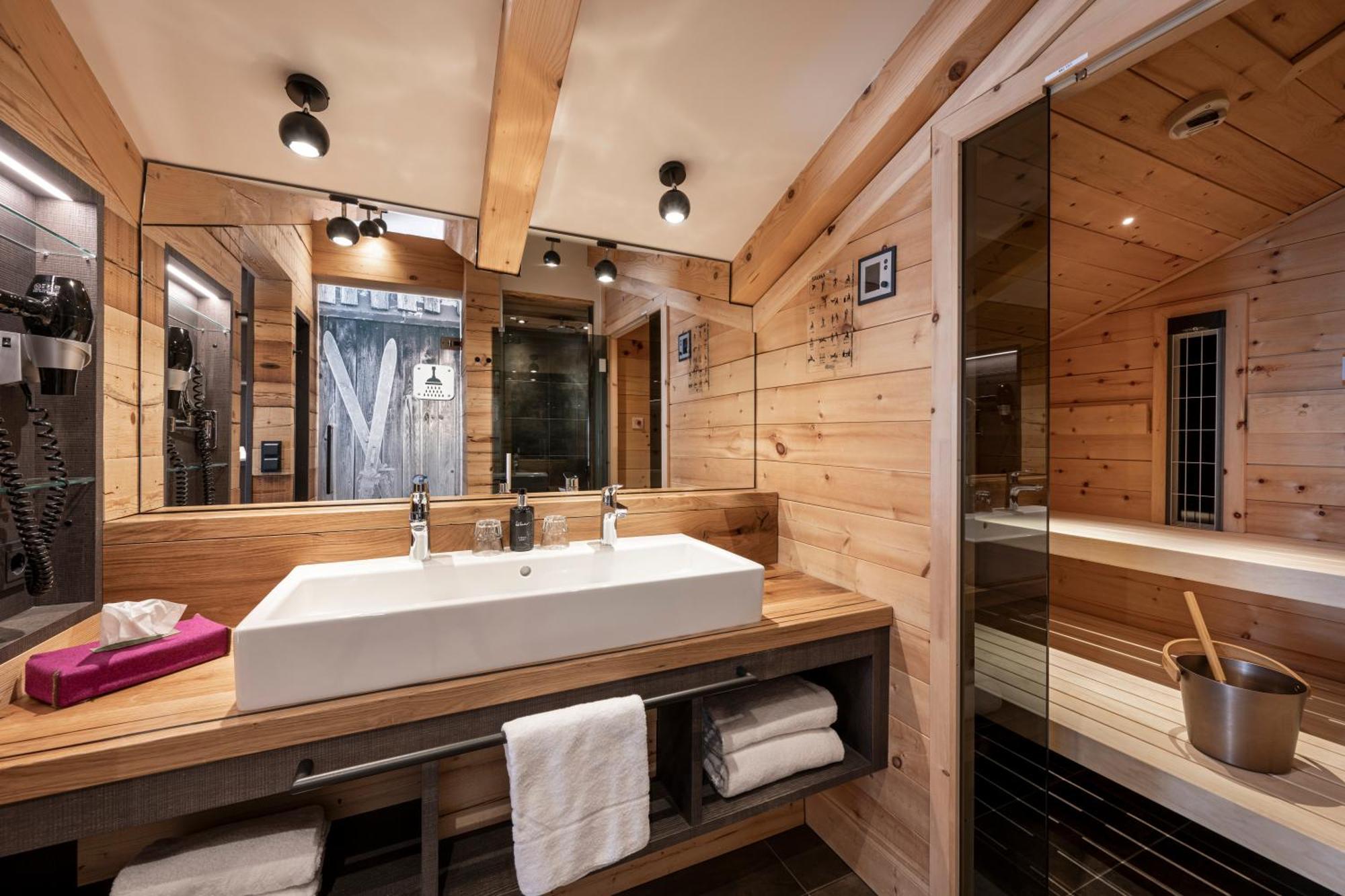 Austria Alpinhotel Ski In Ski Out An Der Edelweissbahn Obertauern Ngoại thất bức ảnh